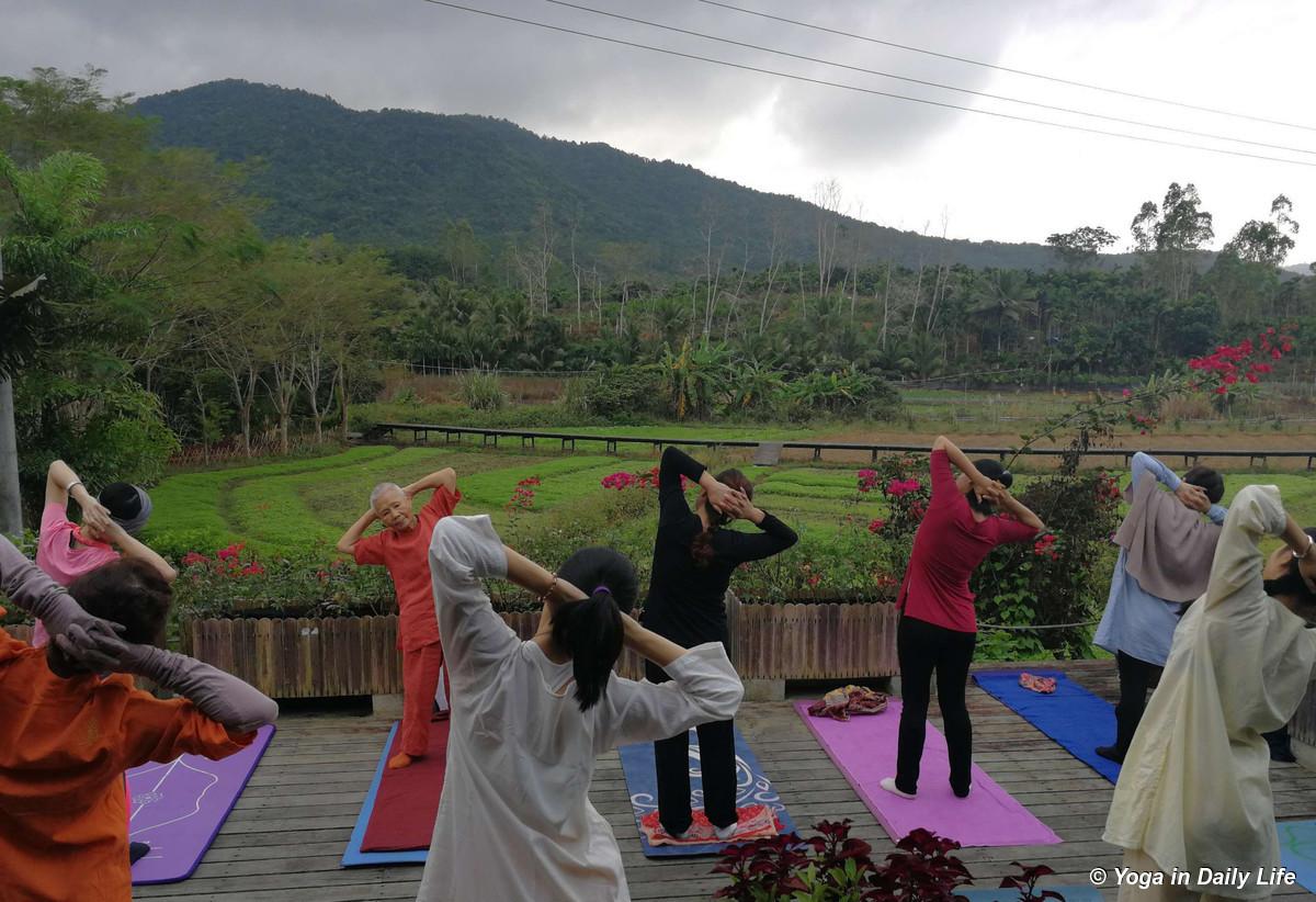 ﻿Sadhvi Daya Mata leads YIDL Retreat in China